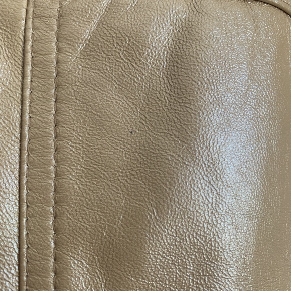 ST. JOHN SPORT BY MARIE GRAY Champagne/Gold 100% Leather Jacket size Medium - Picture 5 of 6